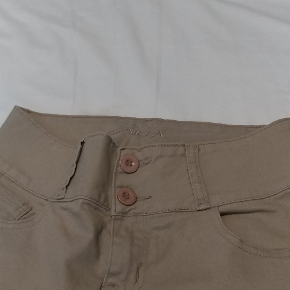 Pants - Picture 8 of 10